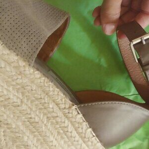 STEVE MADDEN SZ 8.5 GREEN SUEDE PLATFORMS IN PERFECT CONDITION WORN 1 X! 17$